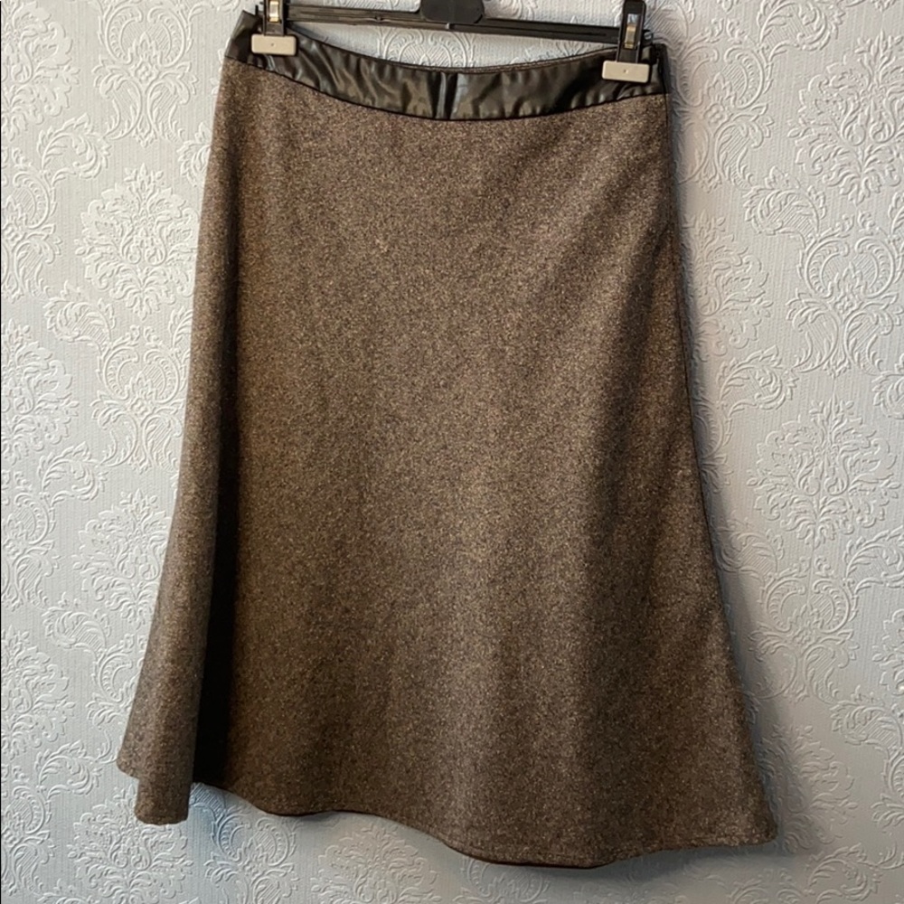 3/$20 Margaret M A line midi skirt